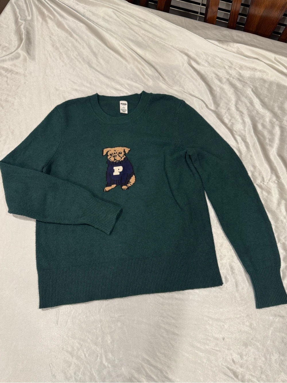 PINK Victoria’s Secret Green Bulldog P Logo Sweater M